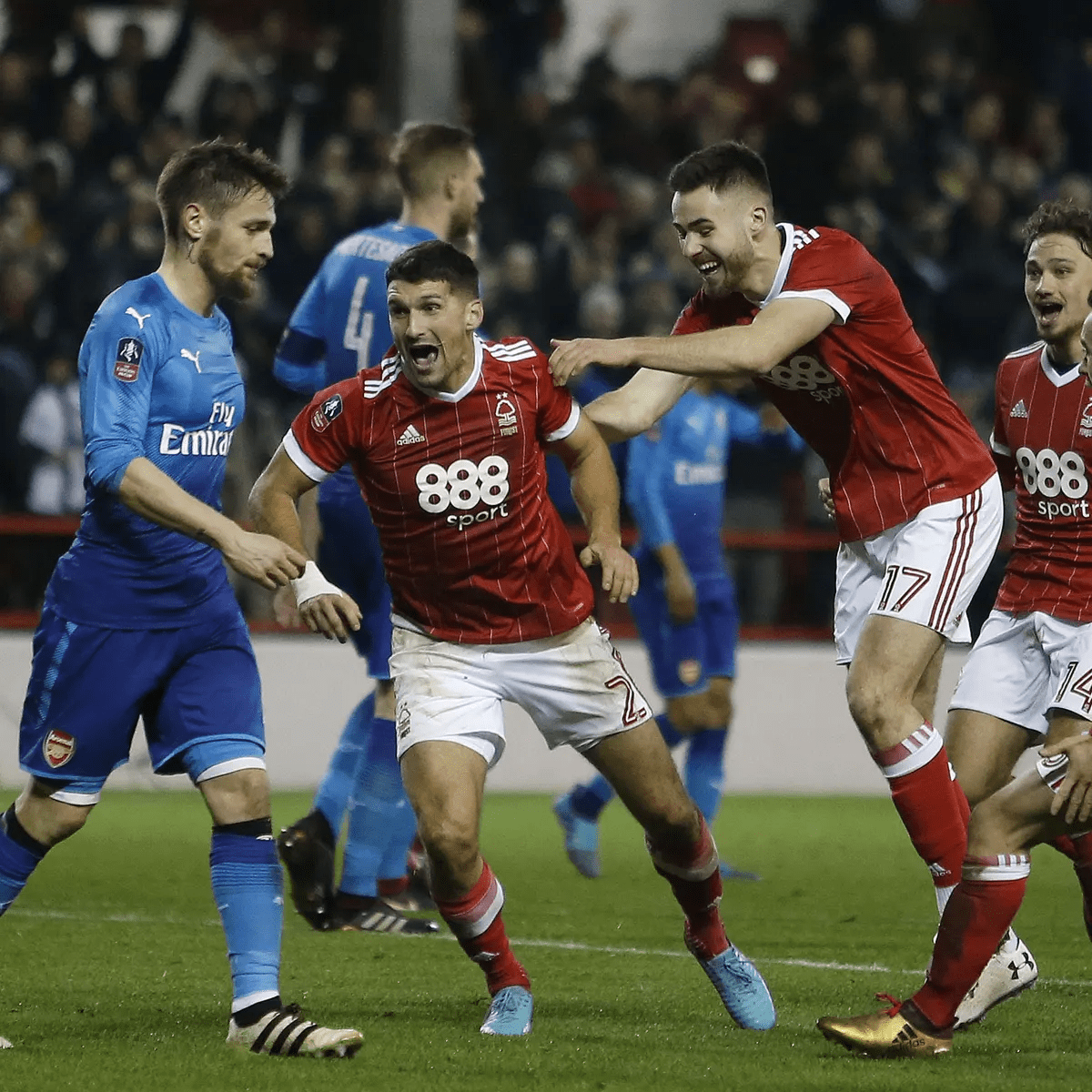 通过不断的 通过不断的