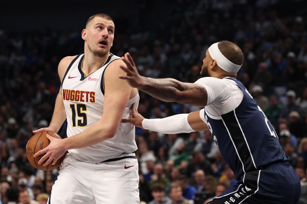 尼克斯通过 尼克斯通过