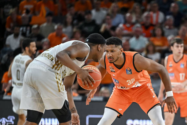 网球热潮下 网球热潮下